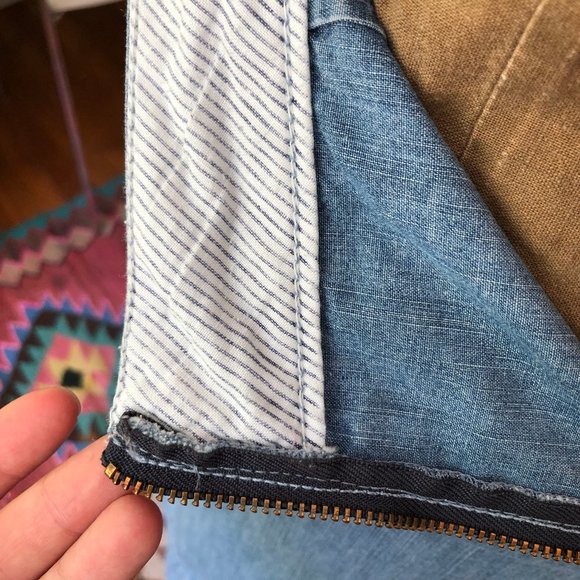 GANT Denim Pleated Skirt - Picture 6 of 7